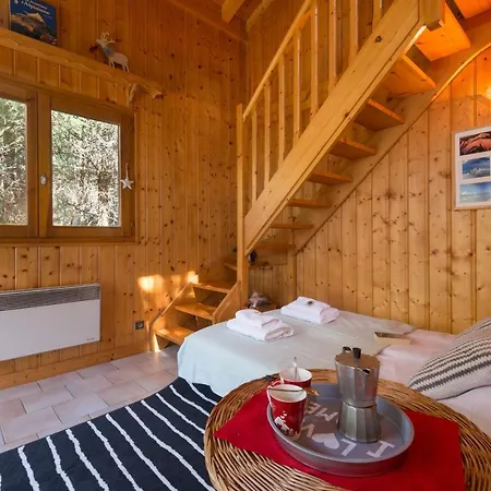 Appartement Les Bossons Sleeps 4
